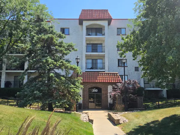 350 Plum Creek Drive #406, Wheeling, IL 60090