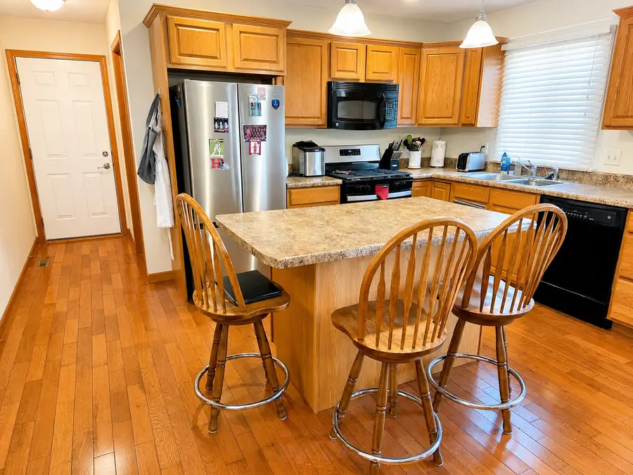503 W Randolph Street #B, Heyworth, IL 61745 - #2