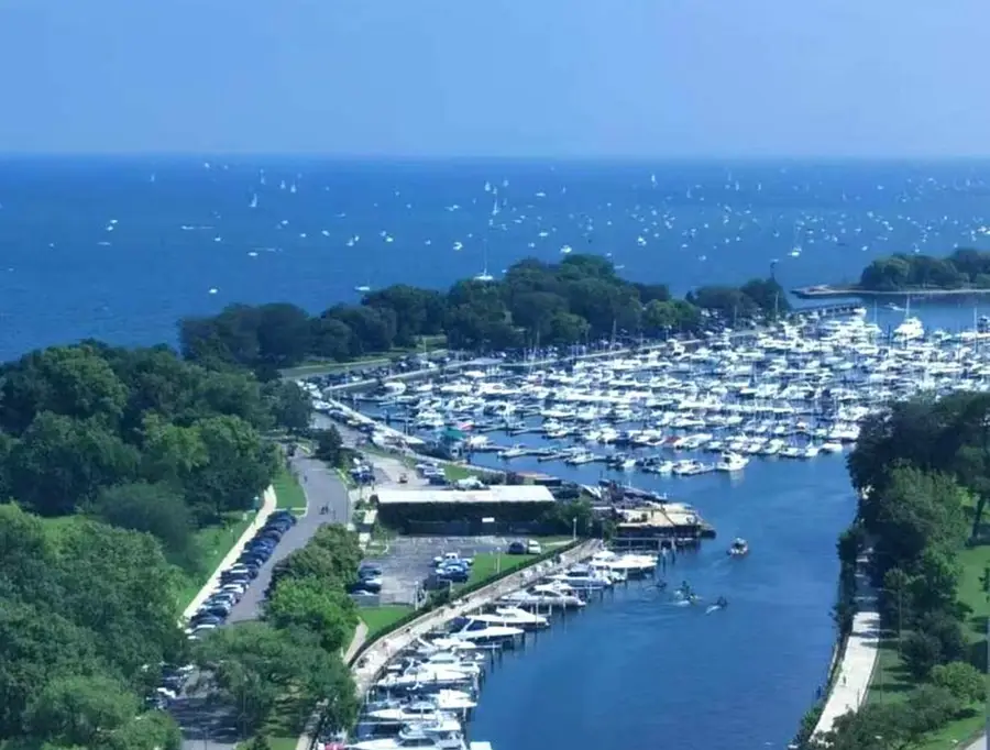 3600 N Lake Shore Drive #2417, Chicago, IL 60613 - #3