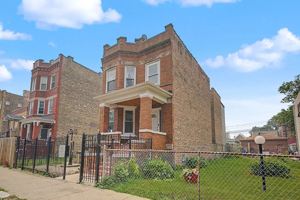 852 N Springfield Avenue, Chicago, IL 60651 - #1