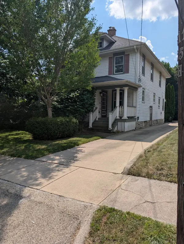 219 S Highland Avenue, Rockford, IL 61104