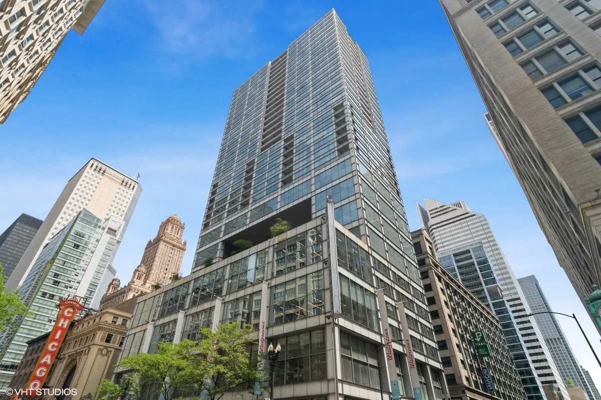 8 E Randolph Street #3208, Chicago, IL 60601 - #1