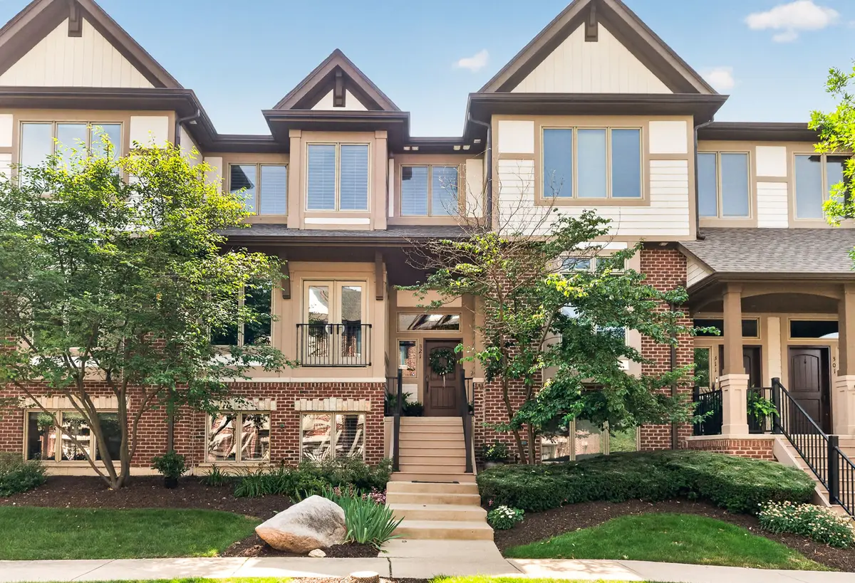 321 Brownstone Drive, Saint Charles, IL 60174 - #1