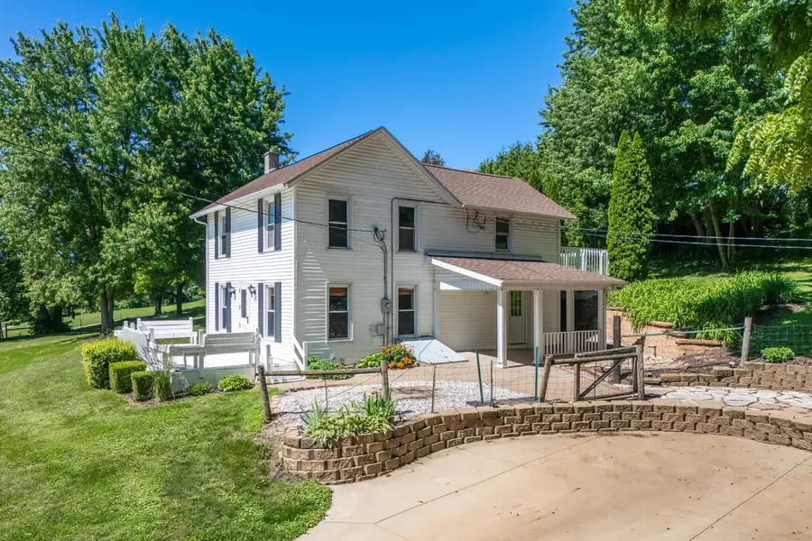 6400 Valley Drive, Bettendorf, IA 52722 - #3