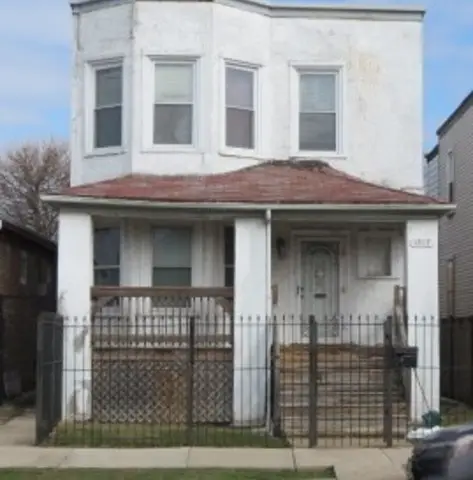 1517 N Laramie Avenue, Chicago, IL 60651