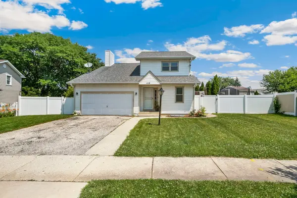 418 Westgate Terrace, Streamwood, IL 60107