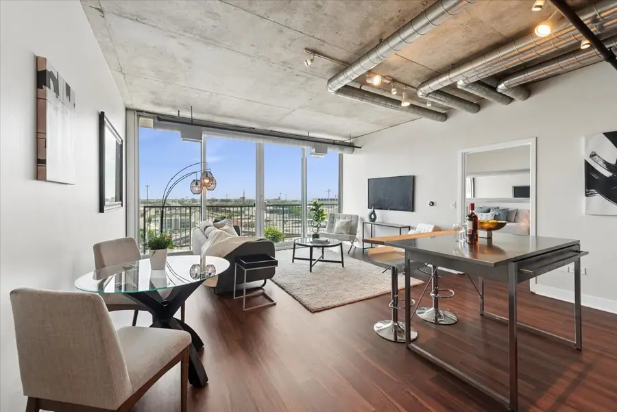 700 W Van Buren Street #1305, Chicago, IL 60607 - #2