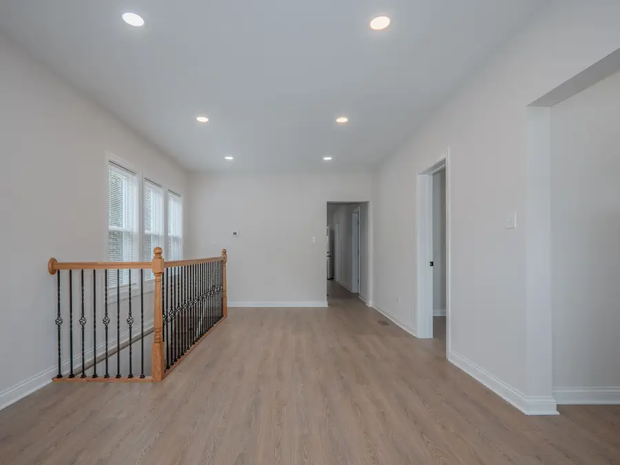 8504 S Baltimore Avenue, Chicago, IL 60617 - #3