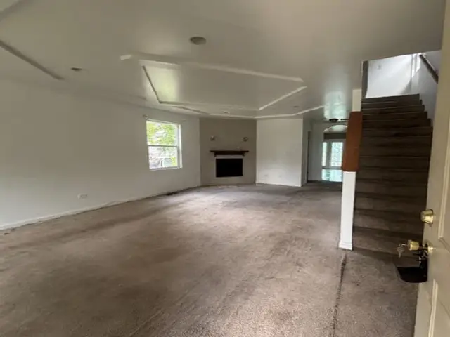 11031 S Mackinaw Avenue, Chicago, IL 60617 - #3
