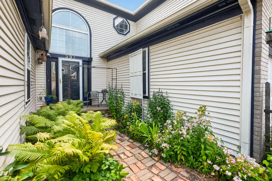 337 Kresswood Drive, West Chicago, IL 60185 - #3