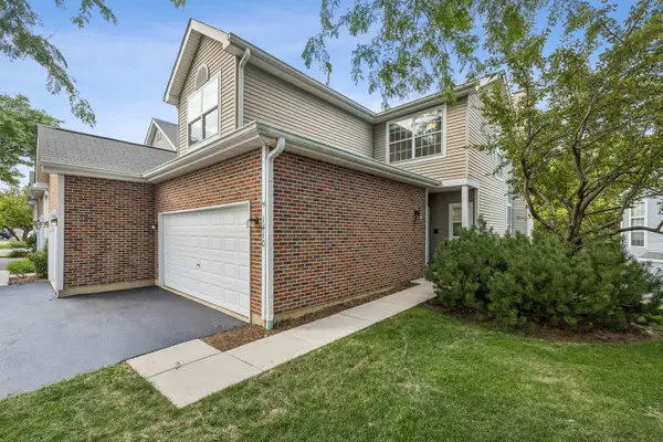 1410 Grandview Court #1410, Algonquin, IL 60102