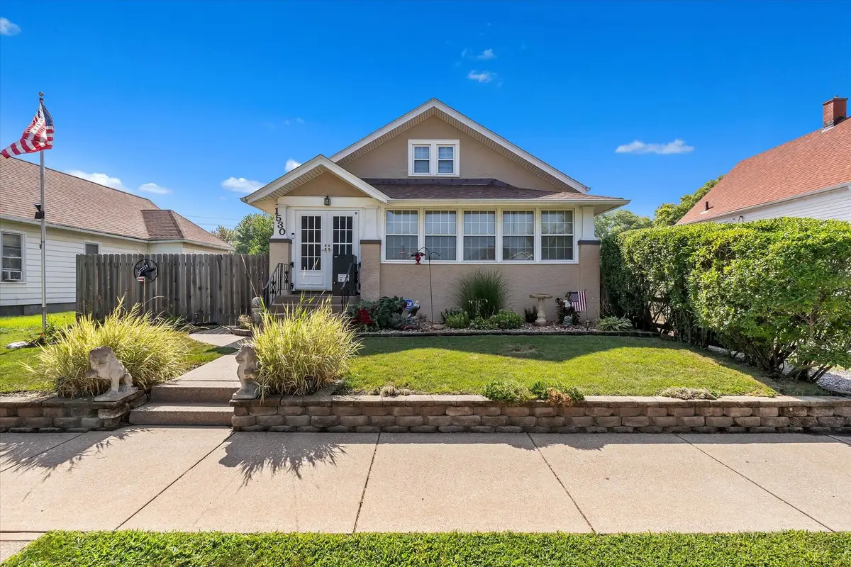 1530 39th Street, Rock Island, IL 61201 - #1