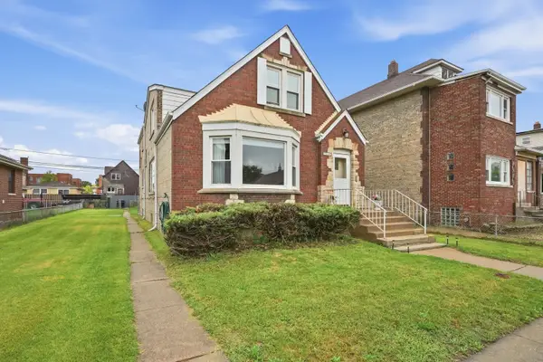 13114 S Brandon Avenue, Chicago, IL 60633