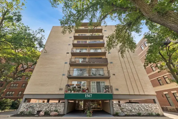 1567 Ridge Avenue #702, Evanston, IL 60201