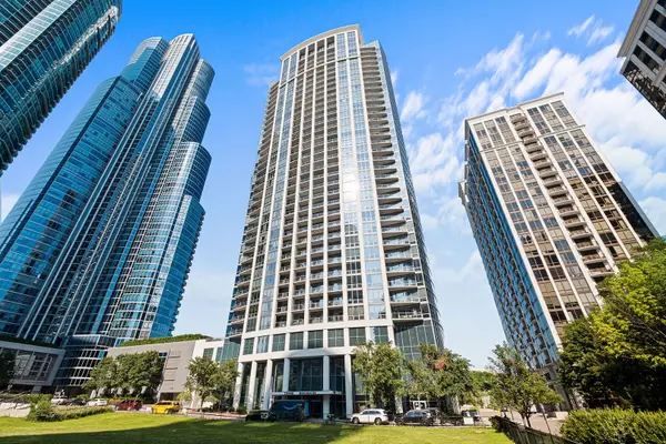 1235 S Prairie Avenue #1906, Chicago, IL 60605