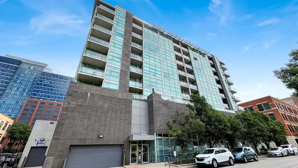 225 S Sangamon Street #306, Chicago, IL 60607