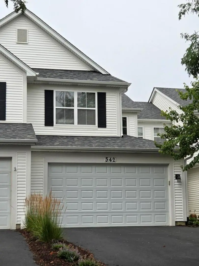 542 Peregrine Parkway, Bartlett, IL 60103 - #1