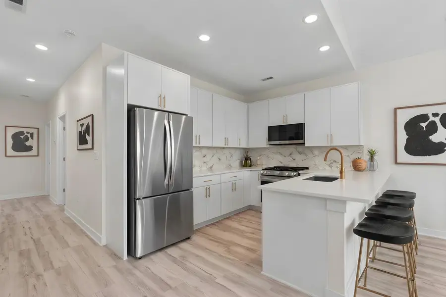 4447 S Calumet Avenue, Chicago, IL 60653 - #3