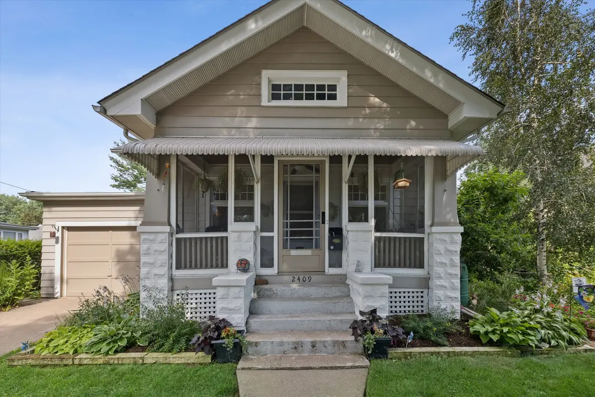 2409 Arlington Avenue, Davenport, IA 52803 - #1