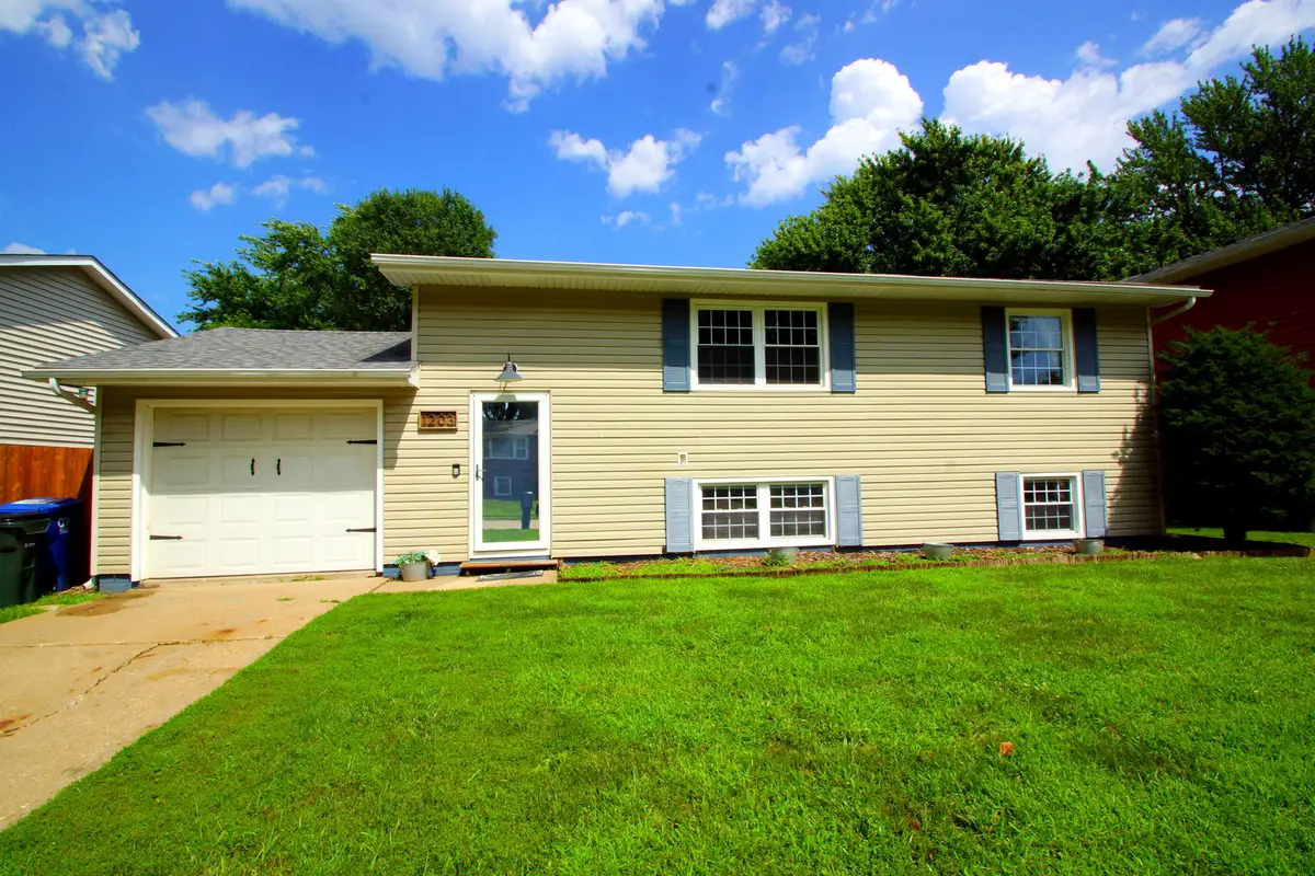 1203 Calvin Street, Davenport, IA 52804 - #1