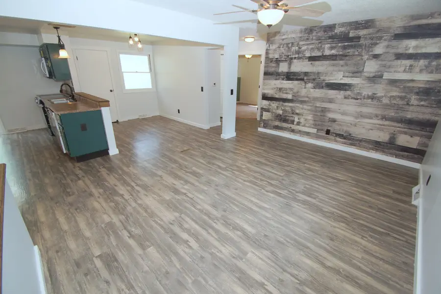 1203 Calvin Street, Davenport, IA 52804 - #3