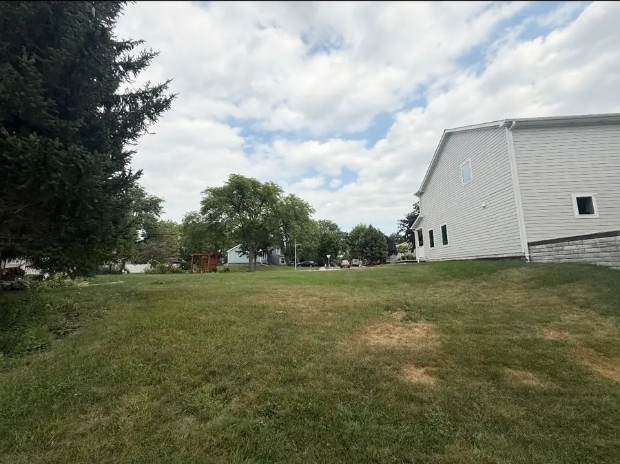 1140 Honeysuckle Drive, Wheeling, IL 60090 - #3