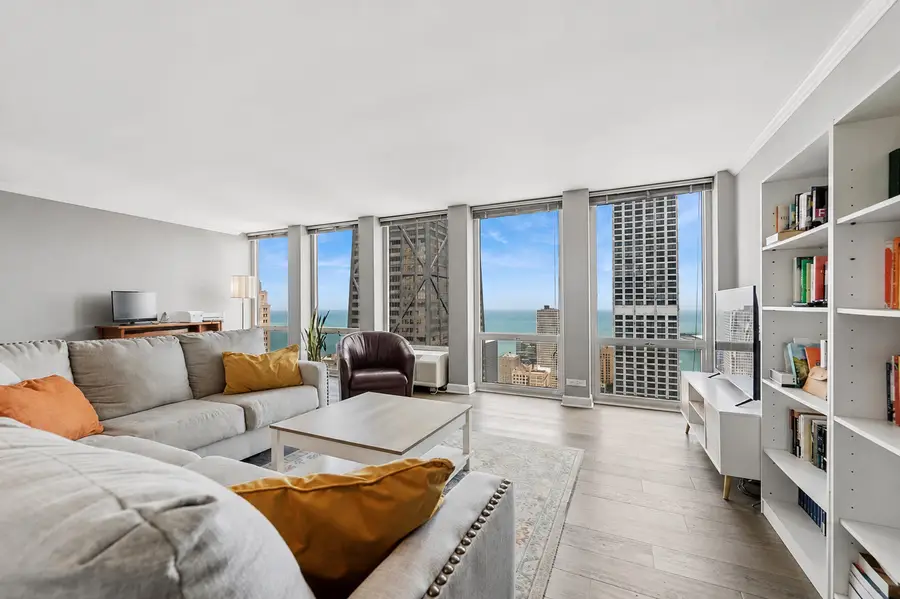 111 E Chestnut Street #47F, Chicago, IL 60611 - #3