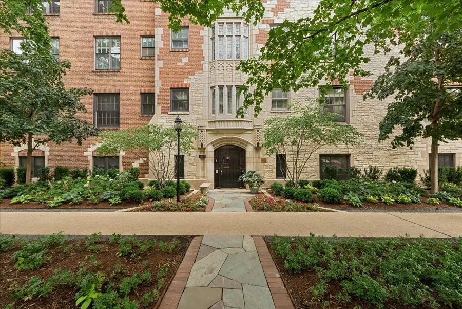 1501 Hinman Avenue #4B, Evanston, IL 60201 - #2