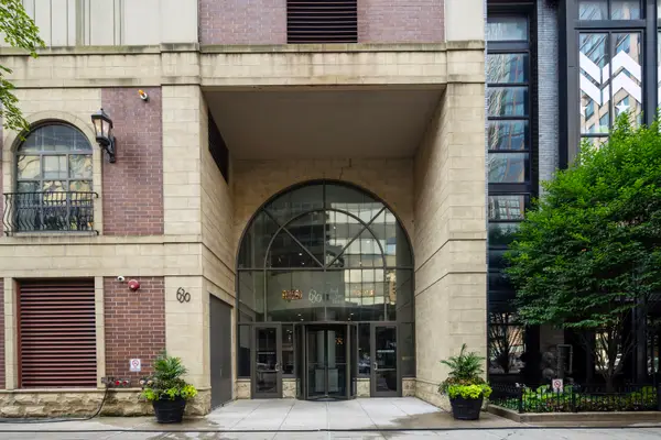 630 N State Street #2202, Chicago, IL 60654