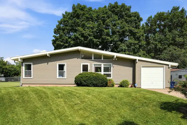 3818 15th Street, Moline, IL 61265