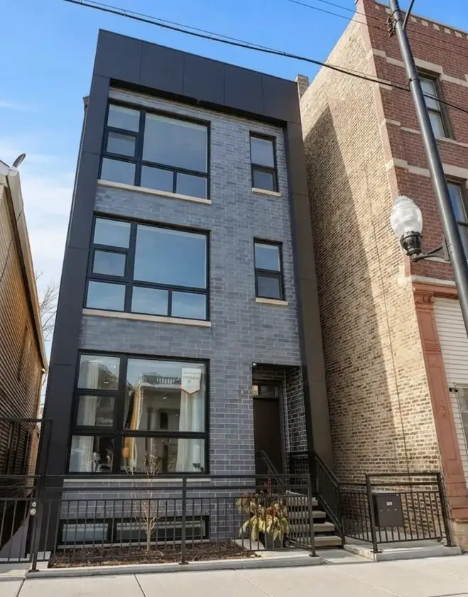 Address Withheld By Seller, Chicago, IL 60608 - #1