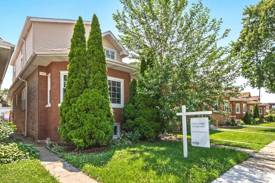 5529 W Cornelia Avenue, Chicago, IL 60641 - #2
