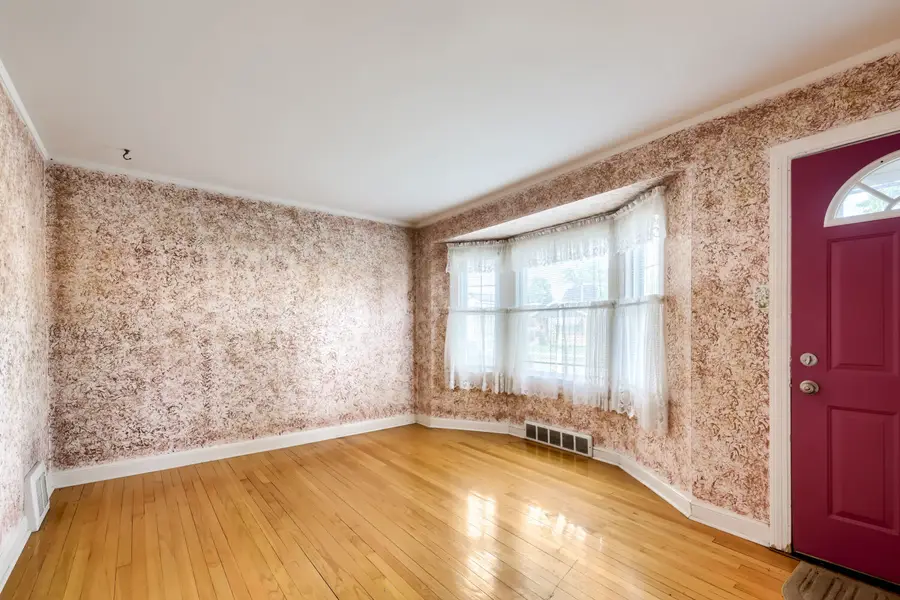 10831 S Kedzie Avenue, Chicago, IL 60655 - #2