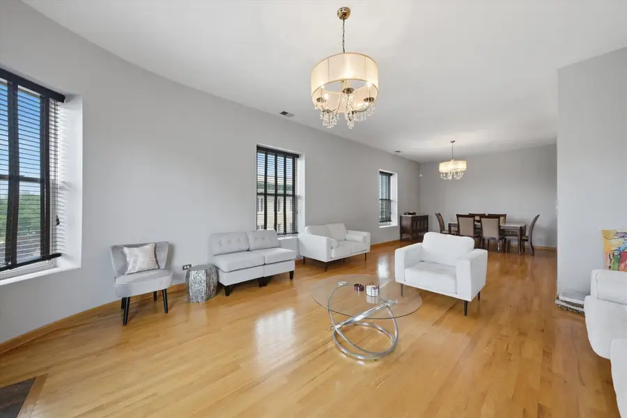 Address Withheld By Seller, Chicago, IL 60615 - #3