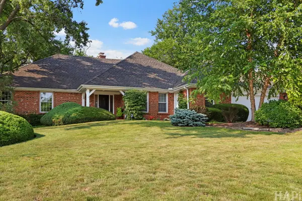 1426 Woodhill Drive, Northbrook, IL 60062