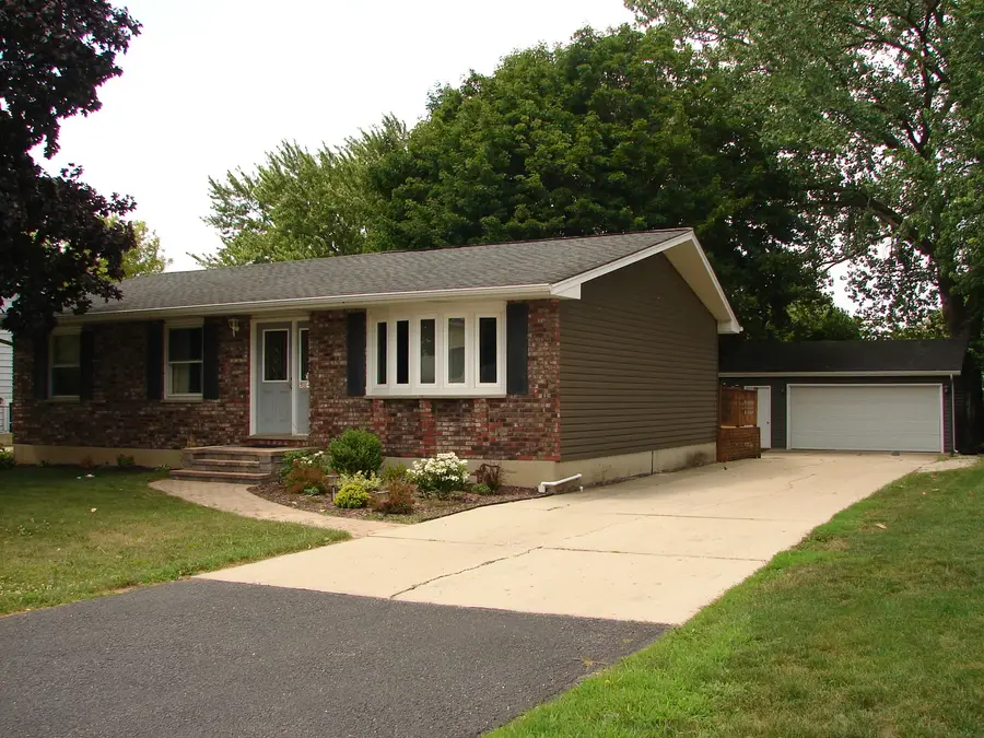 514 Garnett Avenue, Winthrop Harbor, IL 60096 - #2