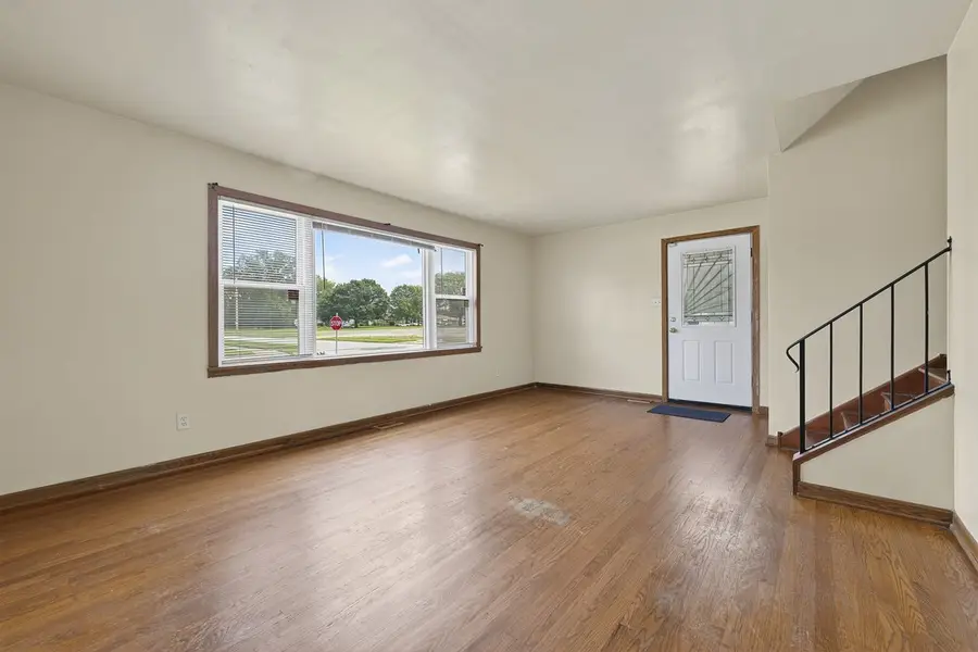 524 Hirsch Avenue, Calumet City, IL 60409 - #2