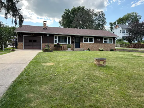 304 Mix Street, Oregon, IL 61061