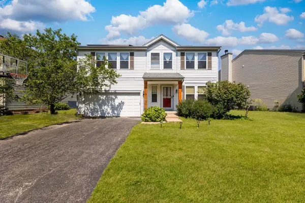 1715 Ivy Lane, Montgomery, IL 60538