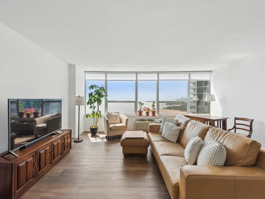 940 W Glenlake Avenue #27A, Chicago, IL 60660 - #3