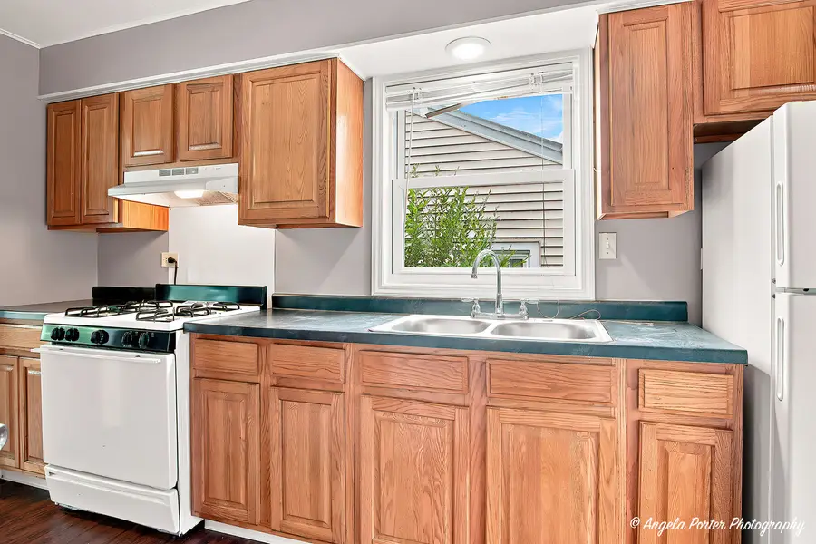 422 E Oak Street, Mundelein, IL 60060 - #2