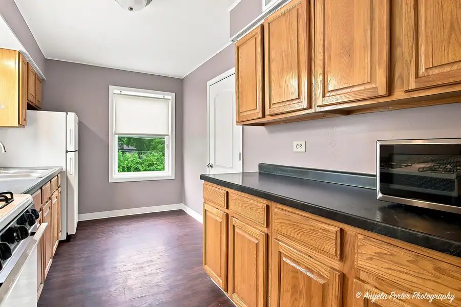 422 E Oak Street, Mundelein, IL 60060 - #3