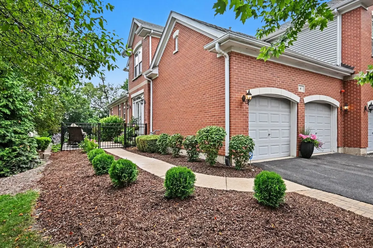 4 Lakebreeze Court, Lake Zurich, IL 60047 - #1