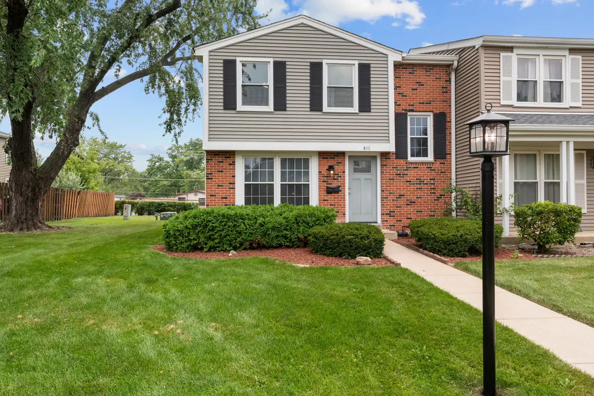 818 Lexington Circle, Hanover Park, IL 60133 - #1
