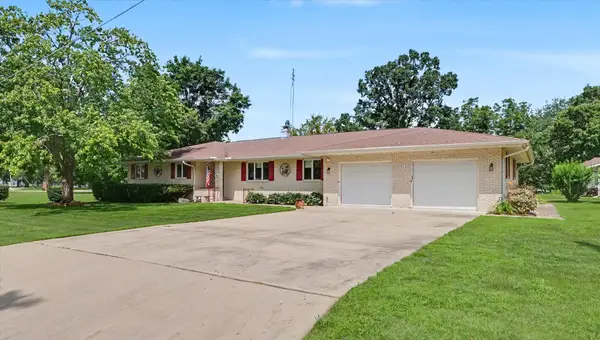Address Withheld By Seller, Farmer City, IL 61842