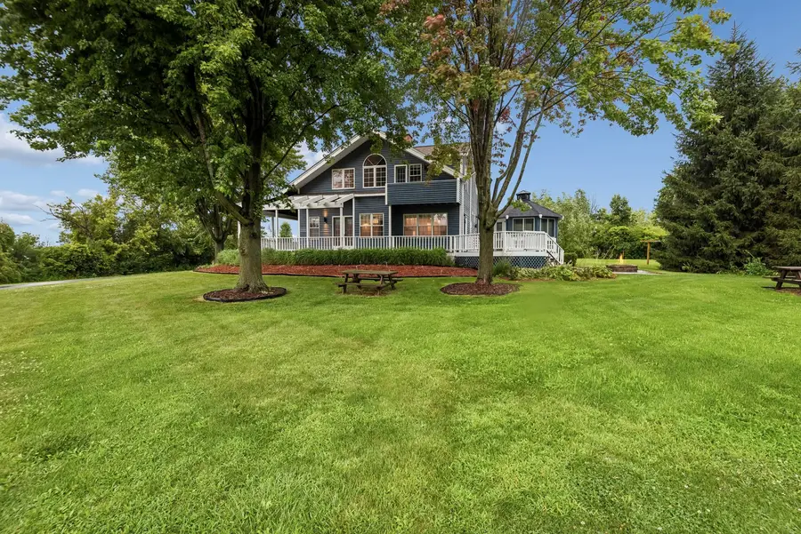 15 Winding Branch Road, Hawthorn Woods, IL 60047 - #3