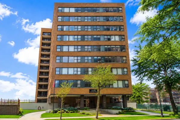 6118 N Sheridan Road #1102, Chicago, IL 60660