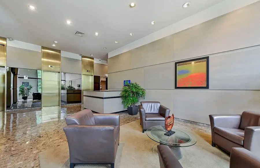 2500 N Lakeview Avenue #3101, Chicago, IL 60614 - #2