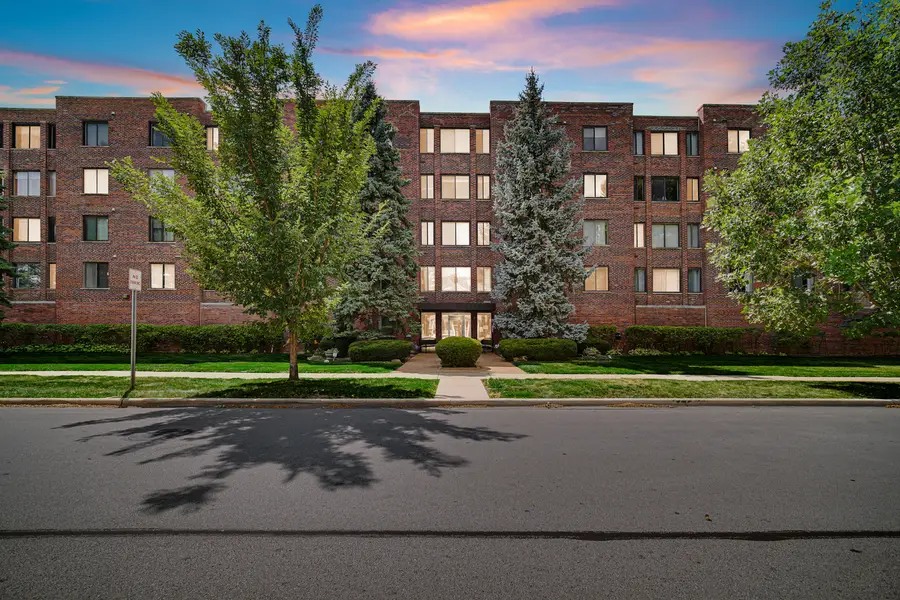 110 S Dunton Avenue #2E, Arlington Heights, IL 60005 - #2