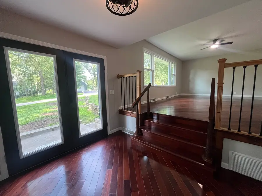1401 Oakleaf Drive, Saint Anne, IL 60964 - #3